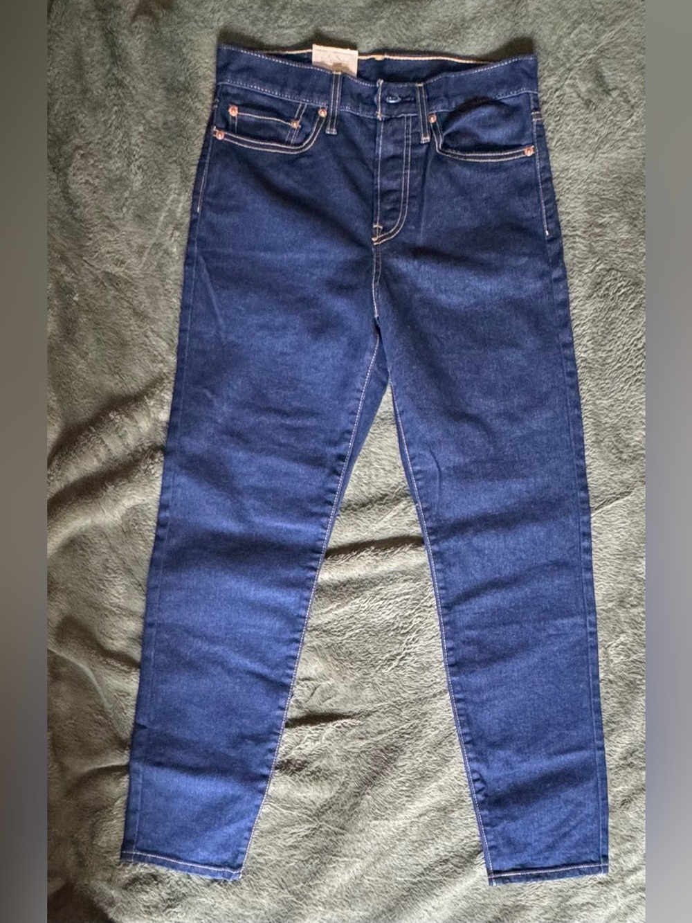 Levis Strauss Classic High-Rise Women's Jeans in Dark Blue Size 27